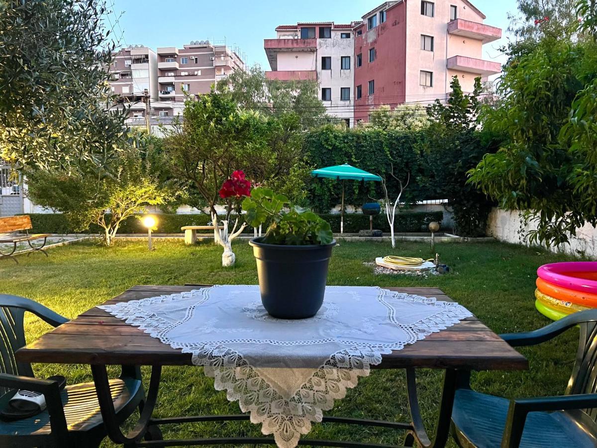 Mabel Rooms Durrës Exterior foto