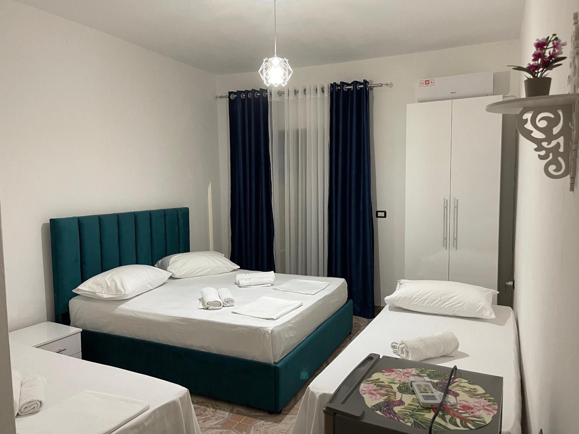Mabel Rooms Durrës Exterior foto