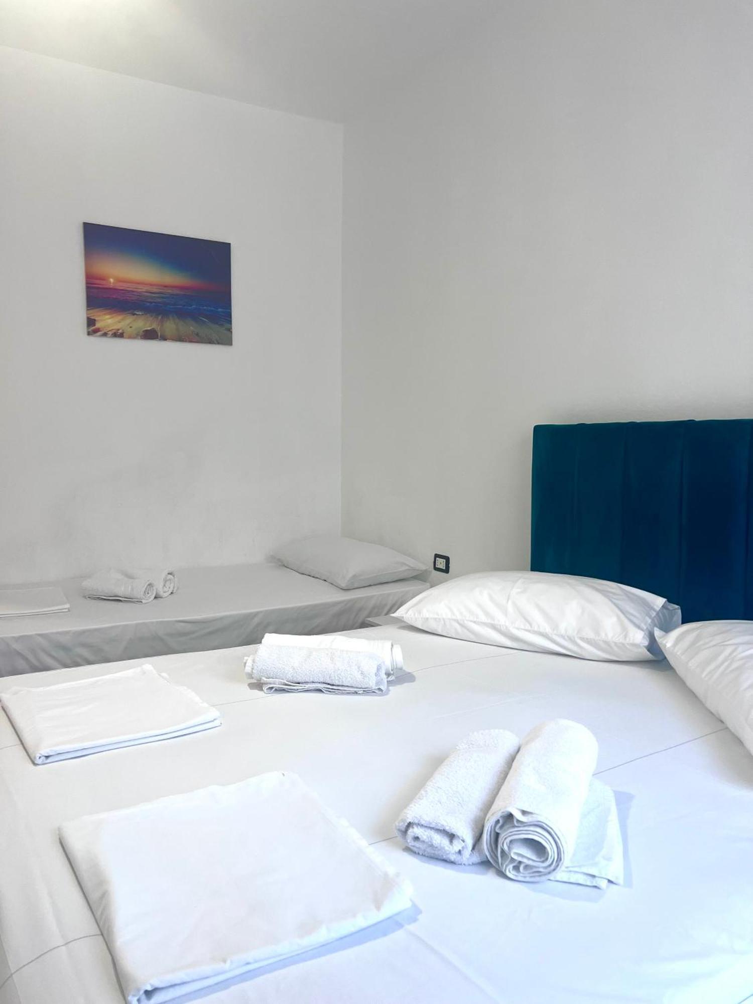 Mabel Rooms Durrës Exterior foto